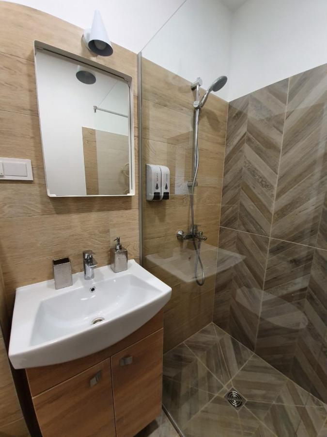 Oak House Apartments Каунас Екстериор снимка